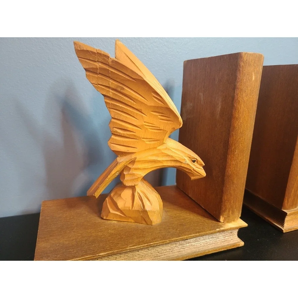Pair of Bird of Prey American Eagle Hand Carved Wood Vintage Bookends